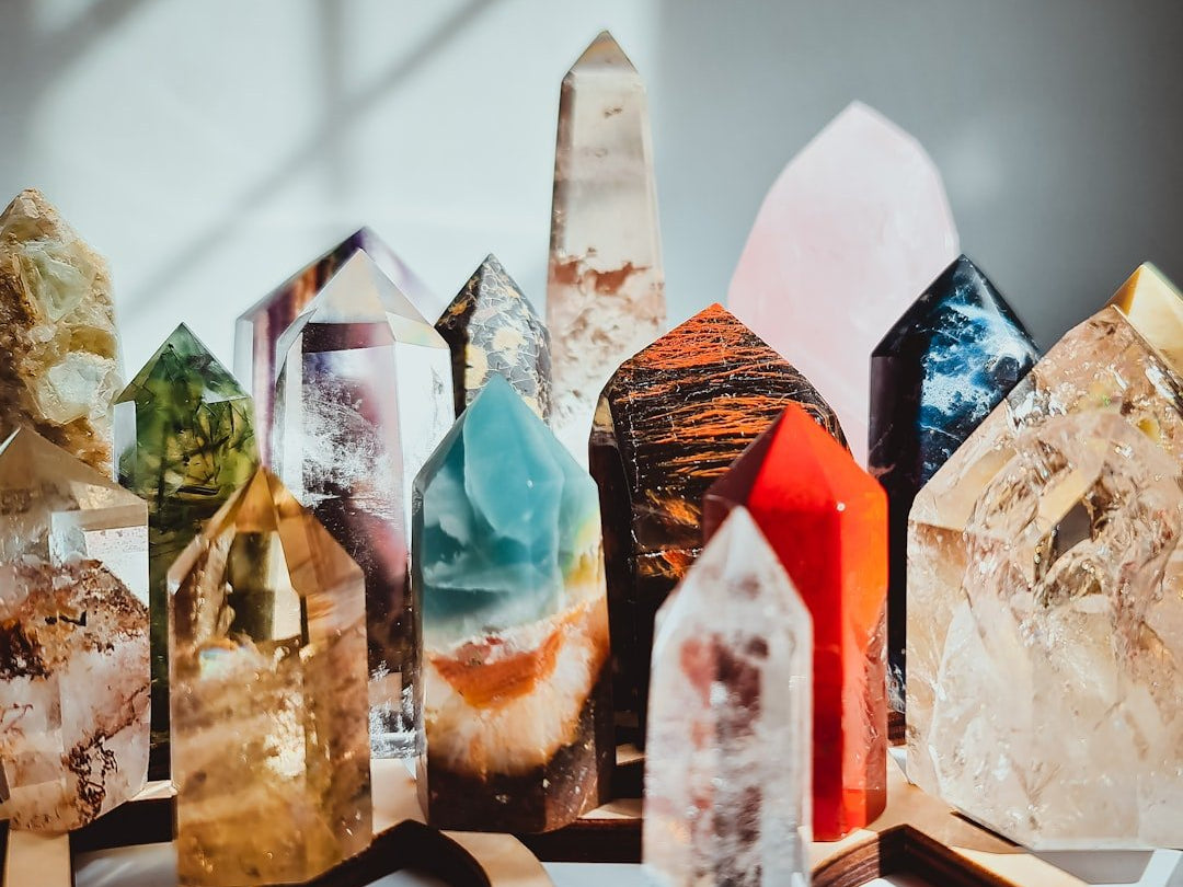 5 Crystals to Attract Better Relationships &amp; Boost Your Social Charm - 8fortune