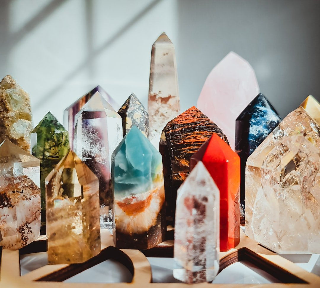 5 Crystals to Attract Better Relationships &amp; Boost Your Social Charm - 8fortune